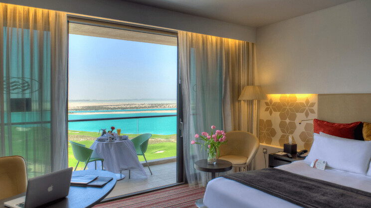 Crowne Plaza Abu Dhabi - Yas Island